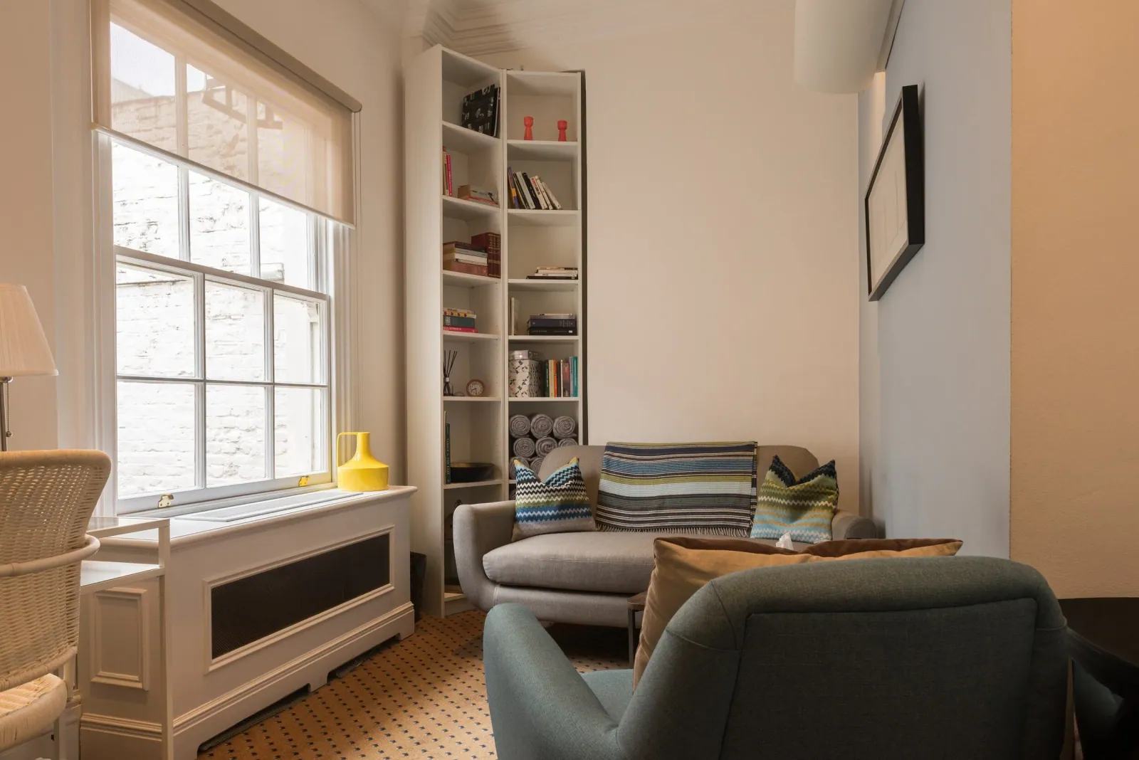 Calm therapy space in Marylebone