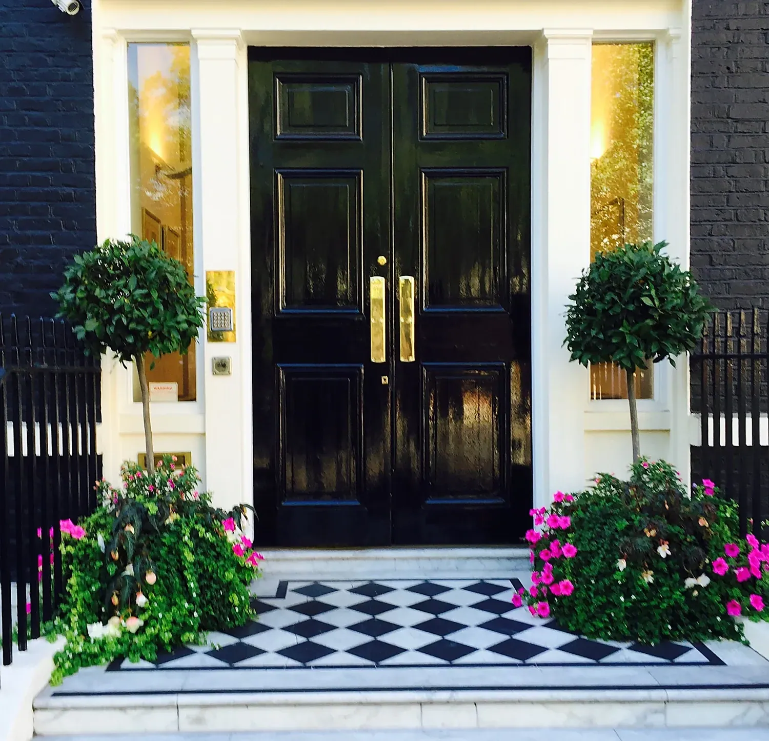 Entrance to the Marylebone psychotherapy practice near Harley Street
